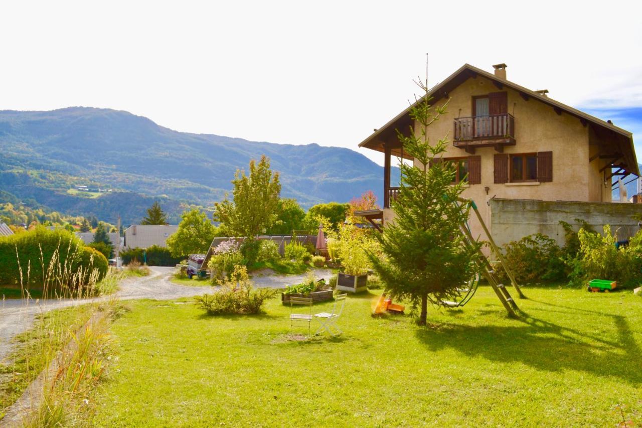 Location Le Queron Apartment Guillestre Exterior foto