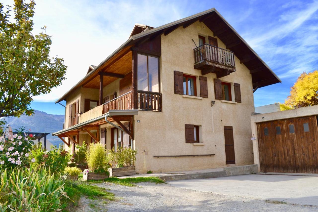 Location Le Queron Apartment Guillestre Exterior foto